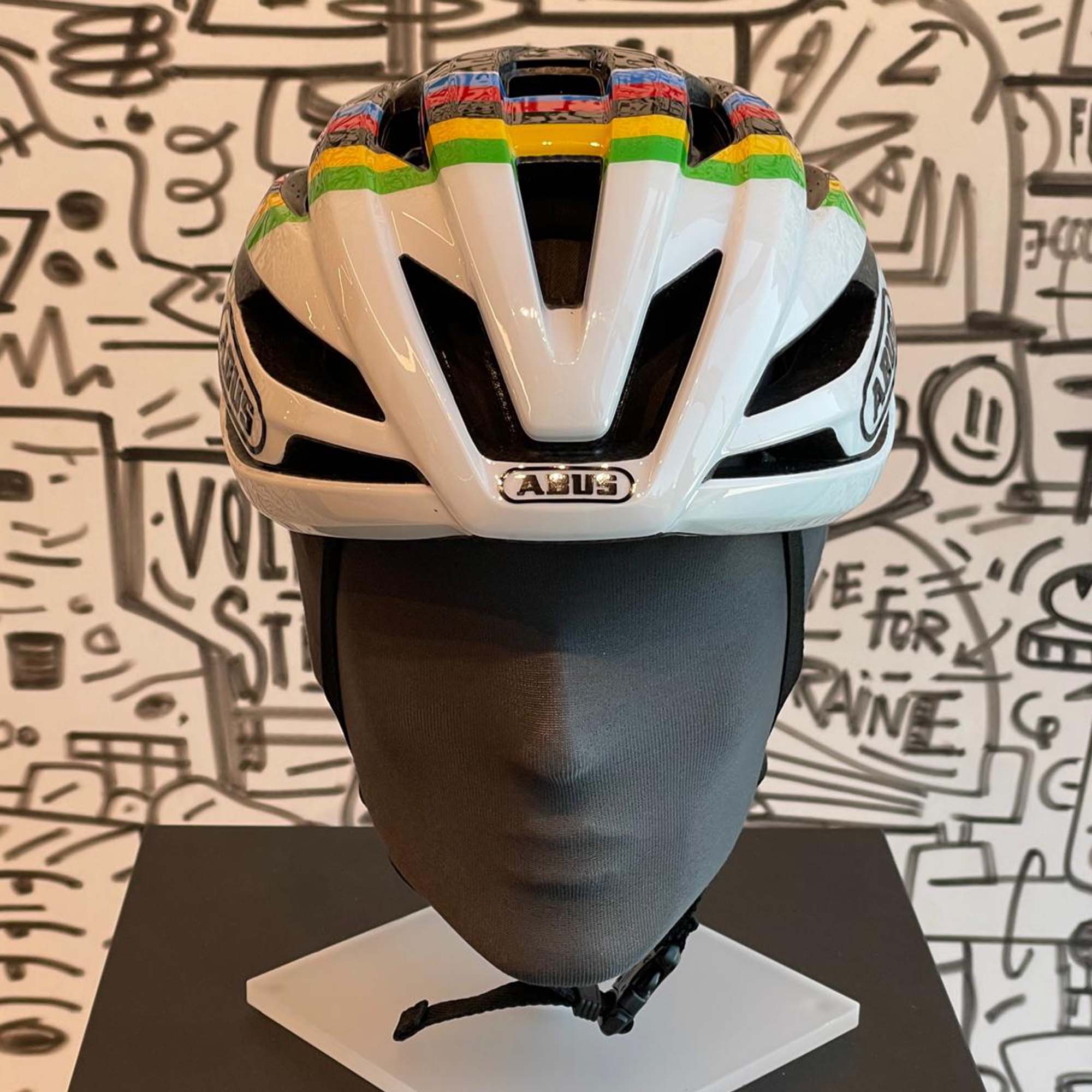 Kaciga ABUS StormChaser Multicolor